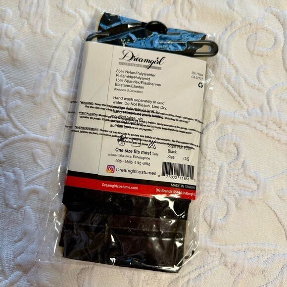 Romantic Red Lace Bra Set - Picture 4 of 13